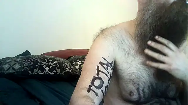 JunkieShitPig online show from March 22, 2025, 8:15 pm