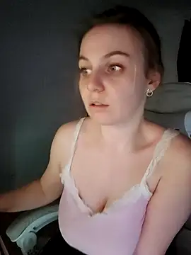 Snapshot of _wikki_ chatting on October 19, 2025, 2:53 pm wikki online show from October 19, 2025, 2:53 pm