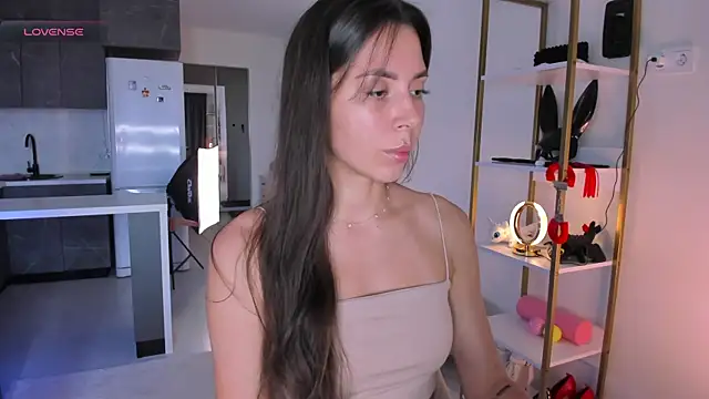 Snapshot of princess_ashley_ chatting on July 1, 2026, 11:32 am princess ashley online show from July 1, 2026, 11:32 am
