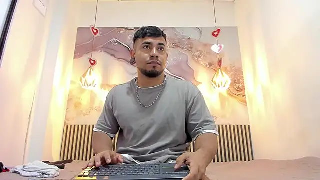 BrianMalonee online show from March 30, 2026, 12:28 pm