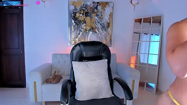 AlessaRomero online show from March 22, 2026, 5:14 pm