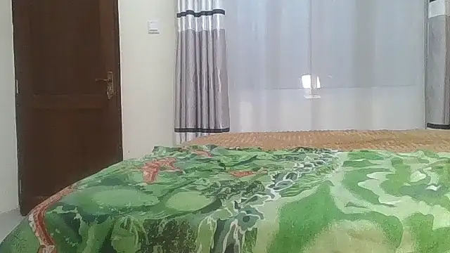 Fine assie online show from October 23, 2025, 8:07 pm