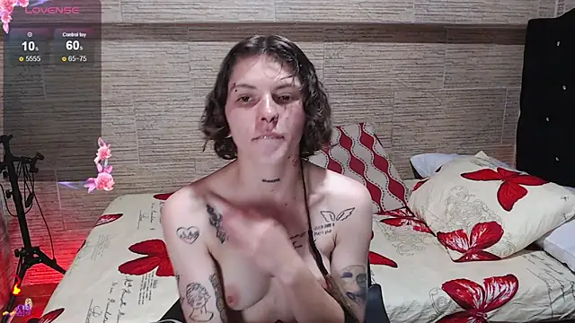 Snapshot of pretty_cristal69 chatting on November 19, 2025, 11:49 pm pretty cristal69 online show from November 19, 2025, 11:49 pm