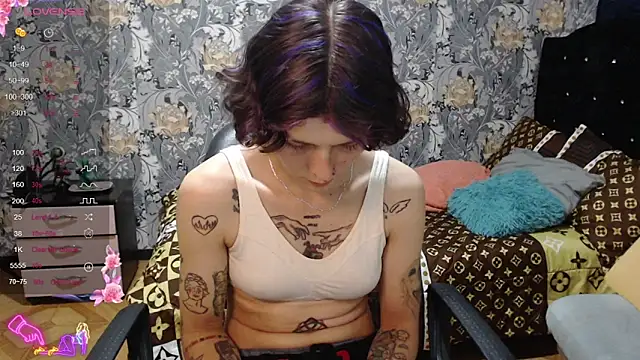 Snapshot of pretty_cristal69 chatting on April 19, 2026, 9:50 pm pretty cristal69 online show from April 19, 2026, 9:50 pm