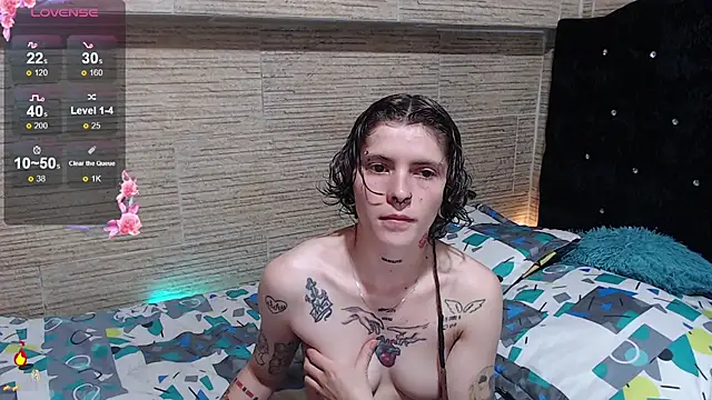 Snapshot of pretty_cristal69 chatting on October 14, 2025, 10:42 pm pretty cristal69 online show from October 14, 2025, 10:42 pm