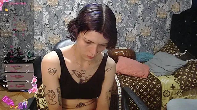 Snapshot of pretty_cristal69 chatting on April 30, 2026, 10:58 pm pretty cristal69 online show from April 30, 2026, 10:58 pm