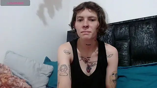 Snapshot of pretty_cristal69 chatting on September 27, 2025, 2:23 pm pretty cristal69 online show from September 27, 2025, 2:23 pm