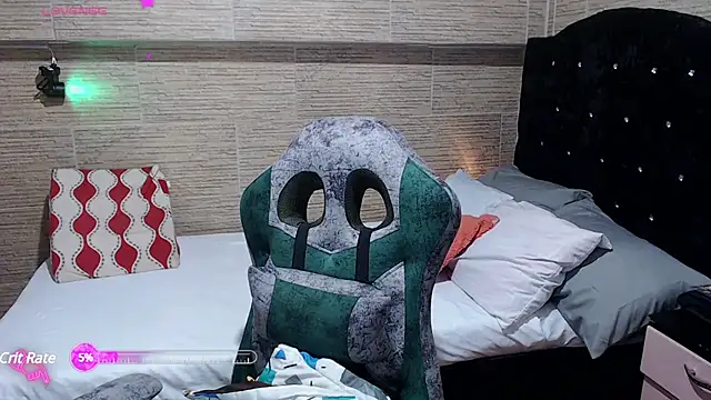 Snapshot of pretty_cristal69 chatting on March 22, 2025, 11:09 pm pretty cristal69 online show from March 22, 2025, 11:09 pm