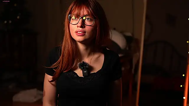 Snapshot of SweetyKitty18 chatting on June 10, 2026, 6:09 pm SweetyKitty18 online show from June 10, 2026, 6:09 pm