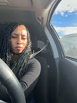 Your Paris online show from April 9, 2026, 11:22 pm