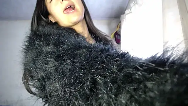 Snapshot of iris_798 chatting on February 15, 2026, 8:08 pm iris 798 online show from February 15, 2026, 8:08 pm