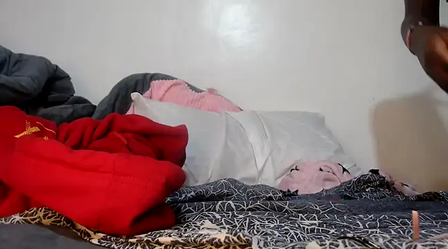 Snapshot of wetpussy_ebony chatting on March 11, 2025, 2:51 pm wetpussy ebony online show from March 11, 2025, 2:51 pm