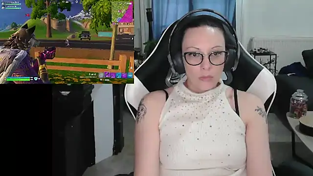 Snapshot of Citron2 chatting on March 2, 2025, 12:14 pm Citron2 online show from March 2, 2025, 12:14 pm