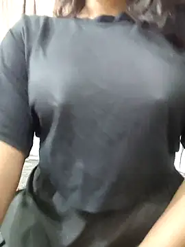 MohiniHott online show from April 1, 2026, 5:53 am