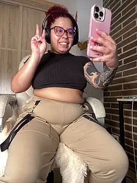 6nalanie online show from April 6, 2026, 5:41 am