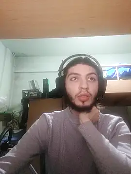 kleineid77 online show from January 14, 2025, 9:09 pm