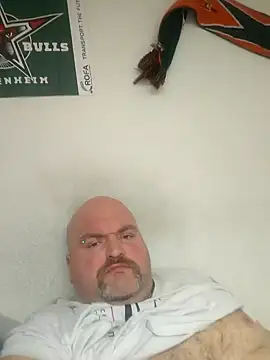 Snapshot of fickmonster2024 chatting on January 5, 2025, 9:26 am fickmonster2024 online show from January 5, 2025, 9:26 am