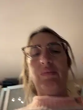 casalinga88 online show from December 2, 2025, 7:21 am