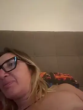 casalinga88 online show from November 16, 2025, 8:08 am