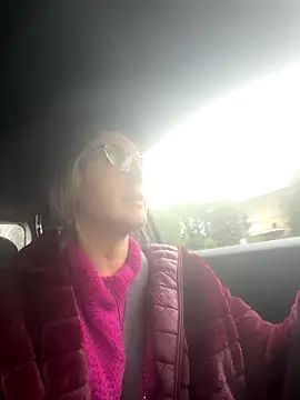 casalinga88 online show from December 3, 2025, 12:15 pm