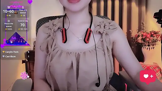Snapshot of Berrysweet_68 chatting on May 9, 2026, 6:11 pm Berrysweet 68 online show from May 9, 2026, 6:11 pm