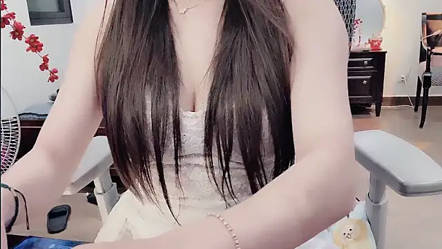 Berrysweet 68 online show from February 10, 2026, 3:44 pm