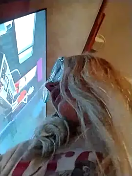 Snapshot of xWhoreAbleX_Pika chatting on November 27, 2025, 7:47 pm xWhoreAbleX Pika online show from November 27, 2025, 7:47 pm