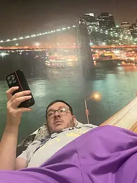 ionut9879 online show from December 2, 2025, 12:40 pm