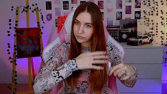 AliceCharmy online show from March 17, 2025, 1:29 pm