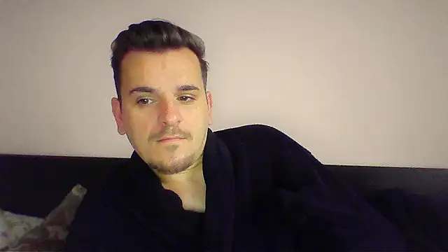 Snapshot of Huge_cock22cm chatting on December 2, 2025, 6:48 am Huge cock22cm online show from December 2, 2025, 6:48 am