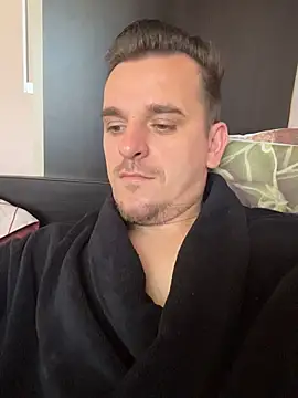 Snapshot of Huge_cock22cm chatting on May 26, 2026, 7:17 am Huge cock22cm online show from May 26, 2026, 7:17 am
