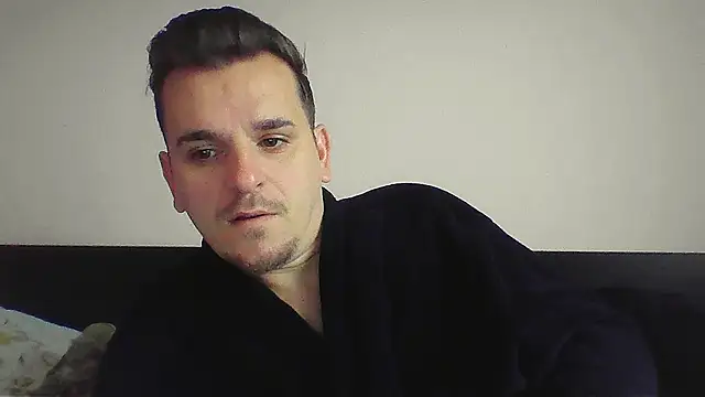 Snapshot of Huge_cock22cm chatting on November 28, 2025, 8:36 am Huge cock22cm online show from November 28, 2025, 8:36 am