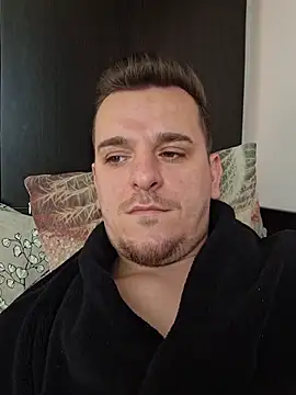 Huge cock22cm online show from February 1, 2026, 8:12 am