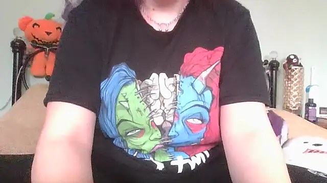 MissKisu online show from February 7, 2026, 11:51 am