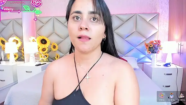 Snapshot of Brenda_Garcia chatting on November 17, 2025, 3:10 am Brenda Garcia online show from November 17, 2025, 3:10 am