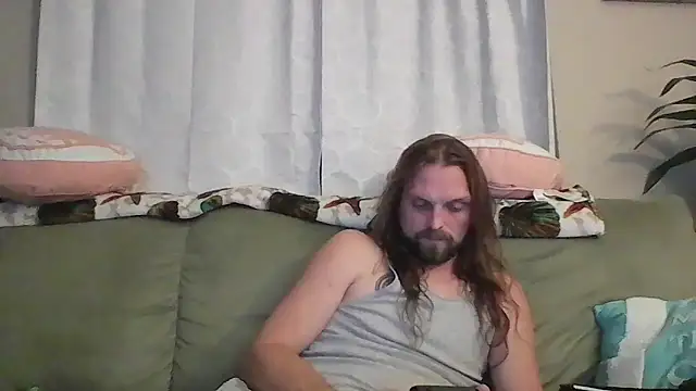 Snapshot of VitaminDrewFl chatting on June 10, 2026, 2:13 am VitaminDrewFl online show from June 10, 2026, 2:13 am