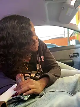 NillaMontana online show from January 4, 2025, 6:51 pm