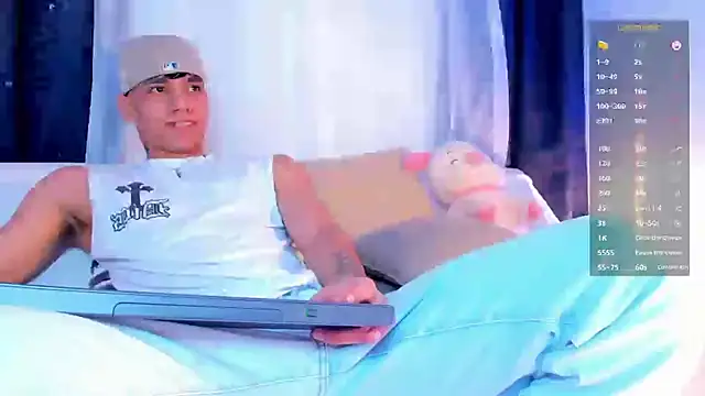 Josep Davies online show from March 16, 2025, 4:41 am