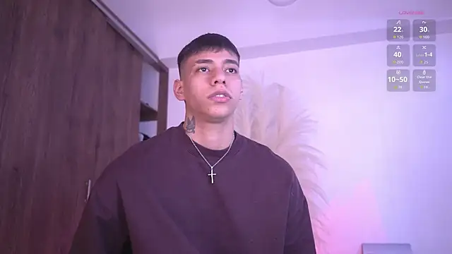 Josep Davies online show from December 2, 2025, 8:43 pm