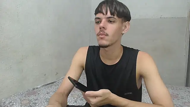 MicaelRian69 online show from May 20, 2026, 1:24 am