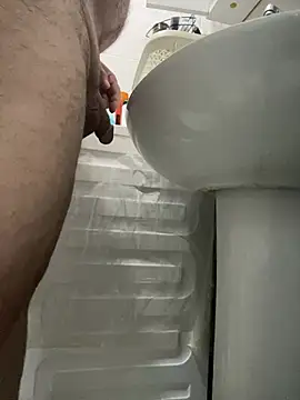 Snapshot of Mature_fucker31 chatting on August 3, 2026, 8:15 pm Mature fucker31 online show from August 3, 2026, 8:15 pm