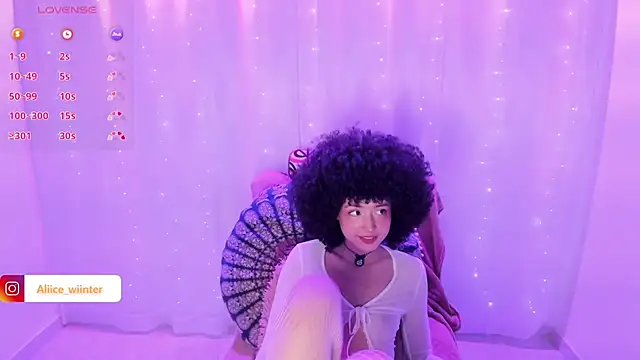 Alice winter  online show from February 26, 2025, 9:09 pm