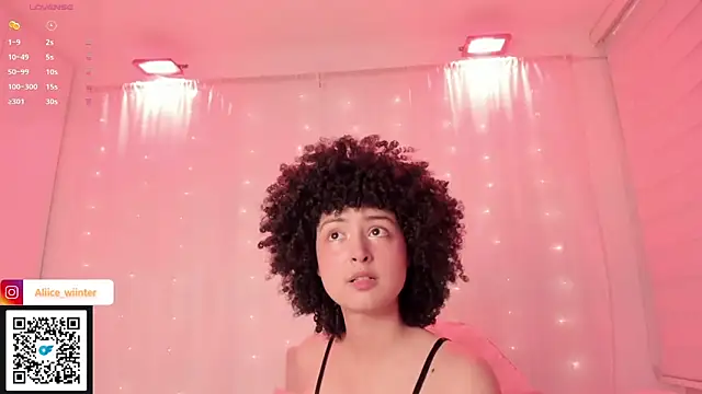 Alice winter  online show from September 30, 2025, 6:14 pm