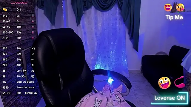 KetziaDoll online show from September 30, 2025, 12:49 am