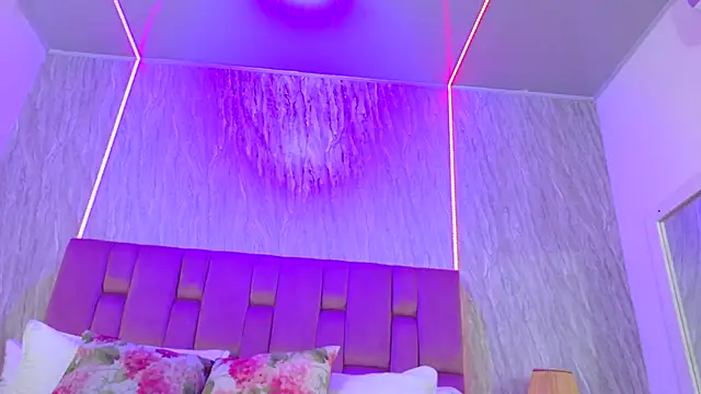 AmberrRosee online show from December 2, 2025, 7:59 pm