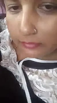 Snapshot of MohiniBhabhi chatting on March 3, 2025, 8:21 pm MohiniBhabhi online show from March 3, 2025, 8:21 pm