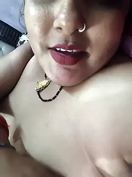 Snapshot of MohiniBhabhi chatting on October 7, 2025, 11:44 am MohiniBhabhi online show from October 7, 2025, 11:44 am