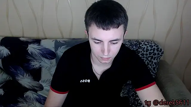 Snapshot of bigmark033 chatting on November 18, 2025, 4:32 pm bigmark033 online show from November 18, 2025, 4:32 pm