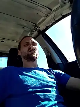 VitaminmanFL online show from October 16, 2025, 7:44 pm