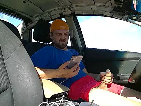 VitaminmanFL online show from September 30, 2025, 7:42 pm